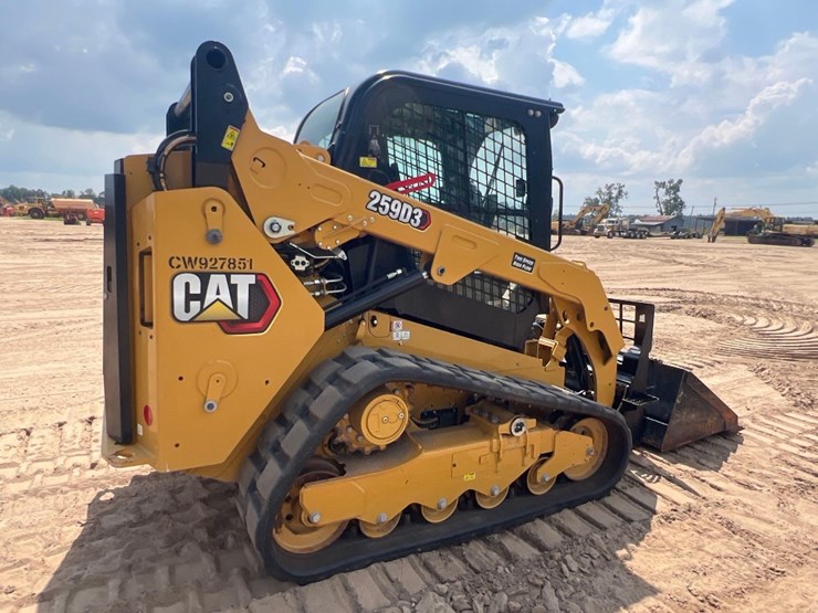 2023-caterpillar-259d3-image-3