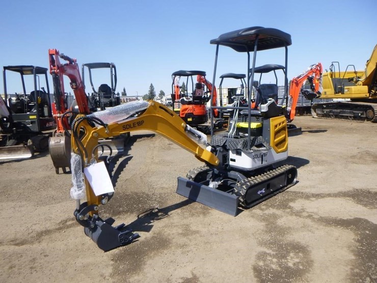 2025-sdlanch-sdl18p-hydraulic-excavator-image-1