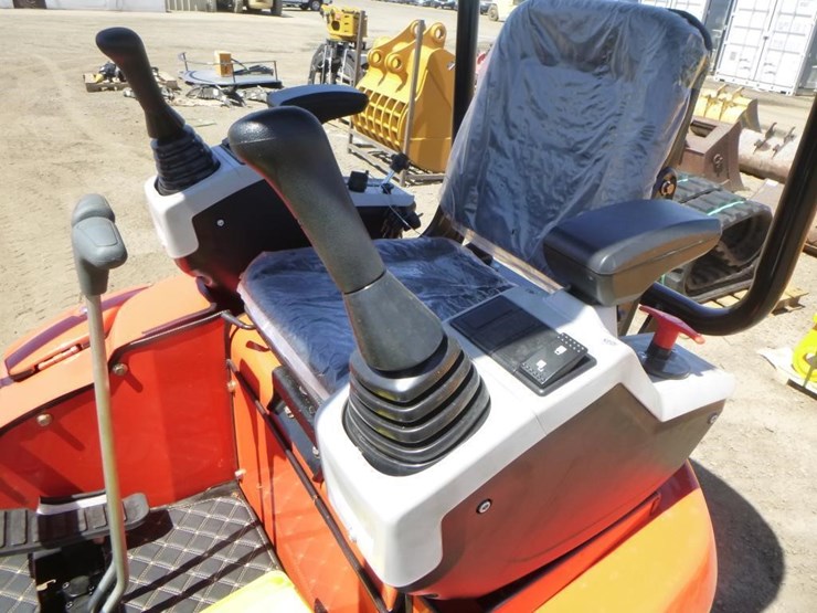 2025-tpm-16-hydraulic-excavator-image-21