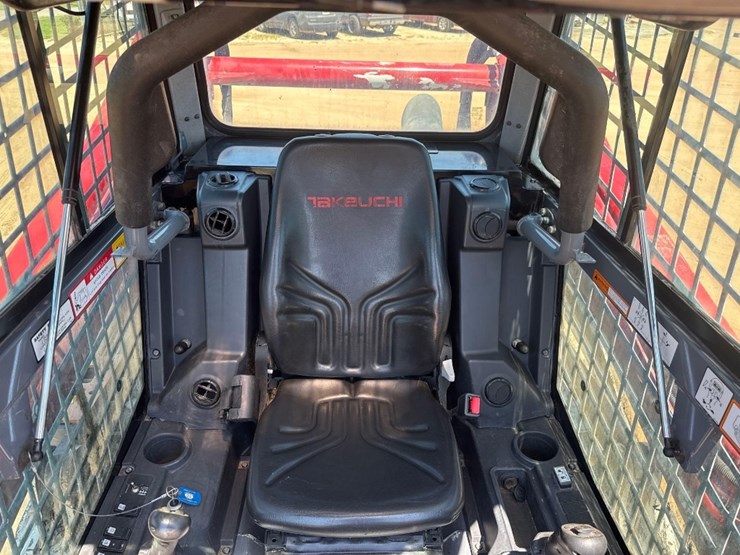 takeuchi-tl12v2-image-23