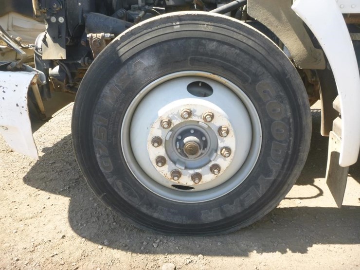 2009-kenworth-t370-image-25