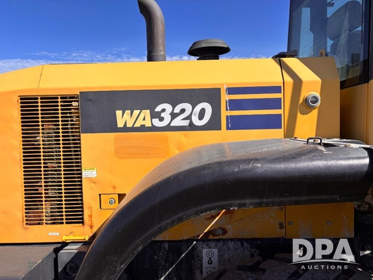 2016-komatsu-wa320-7-image-42
