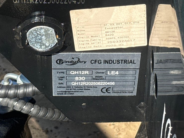unused-cfg-qh12r-excavator-image-9