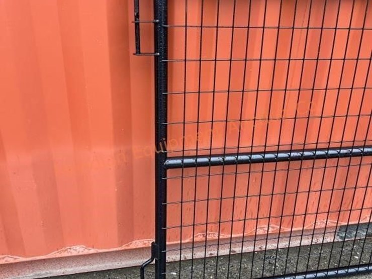 7.5'-x-48"-mesh-panel-new,-bid$-x-4-image-2