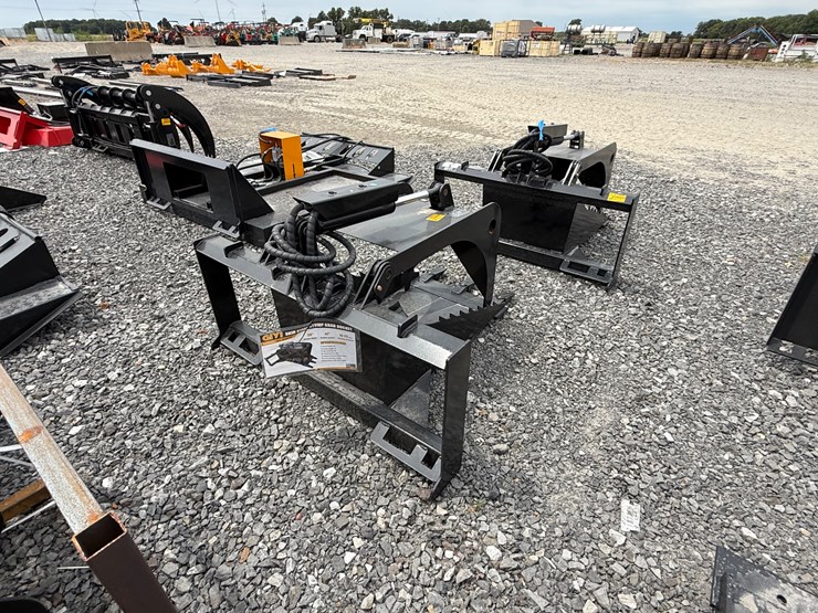 #2000-•-#27010-•-unused-giyi-gy-sgb20-skid-steer-grapple-bucket-d-szczd2506267-image-1