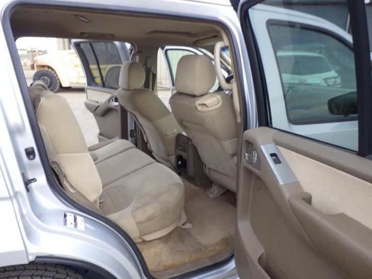 2006-nissan-pathfinder-image-8