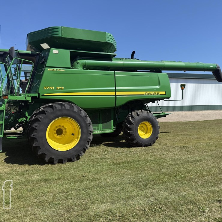 2009 JOHN DEERE 9770 STS