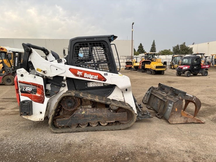 2022-bobcat-t66-image-7