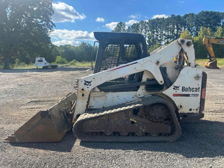 2012-bobcat-t650-image-1