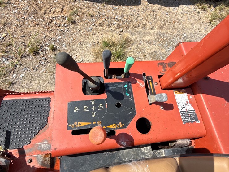 ditch-witch-rt40-image-25