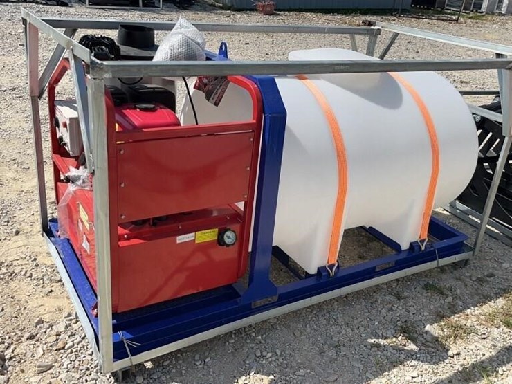 greatbear-4000psi-hot-water-pressure-washer-w/tank-image-3