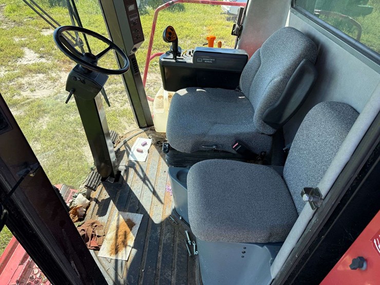 1997-case-ih-2388-image-12