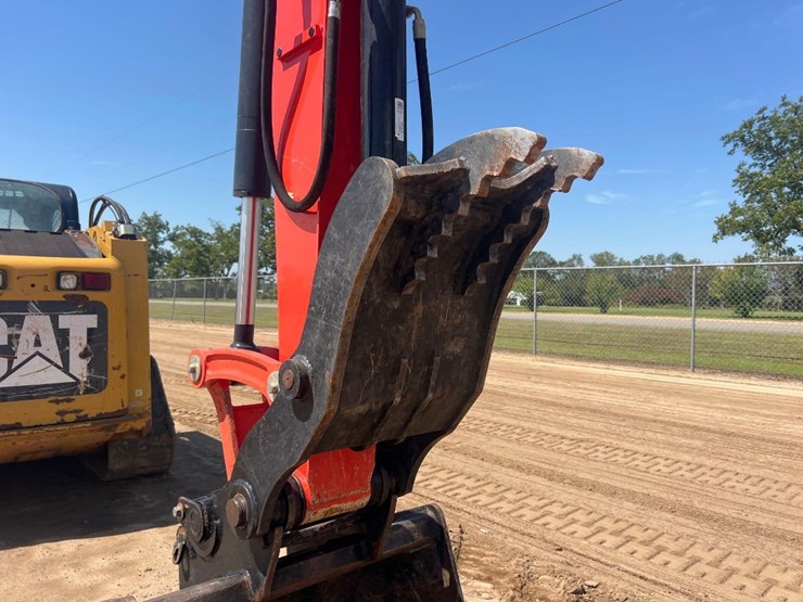 kubota-kx080-4-image-11