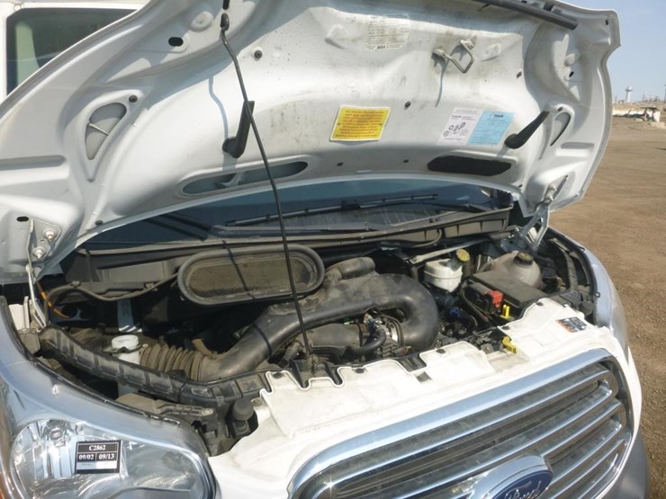 2018-ford-e350-image-12