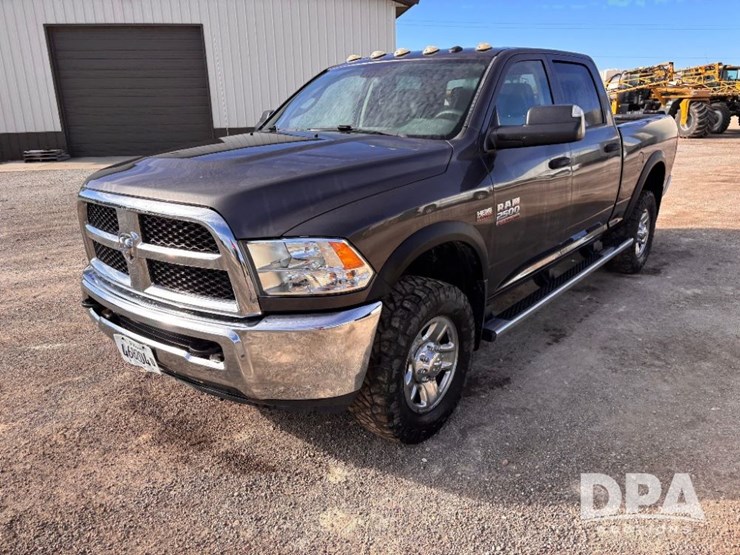 2018-dodge-ram-2500-image-15
