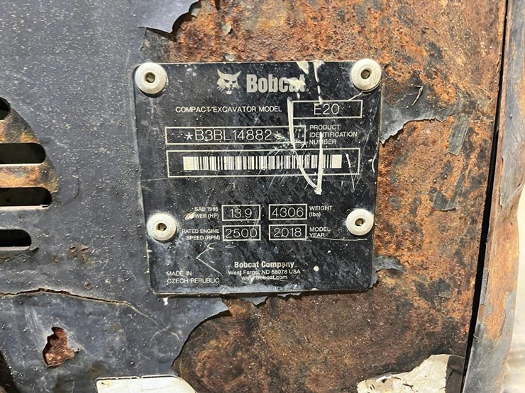 2018-bobcat-e20-image-36