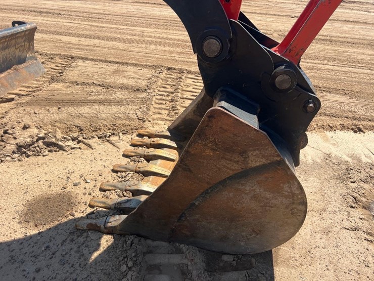 kubota-kx080-4-image-10