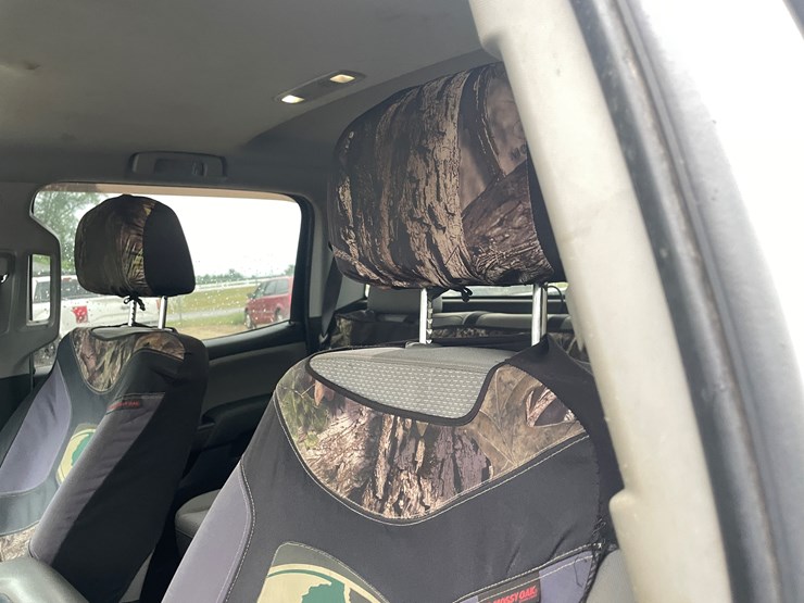2019-chevrolet-silverado-3500-image-24