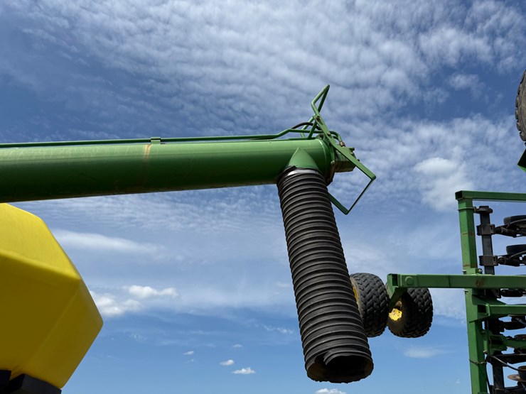 john-deere-1900-image-43