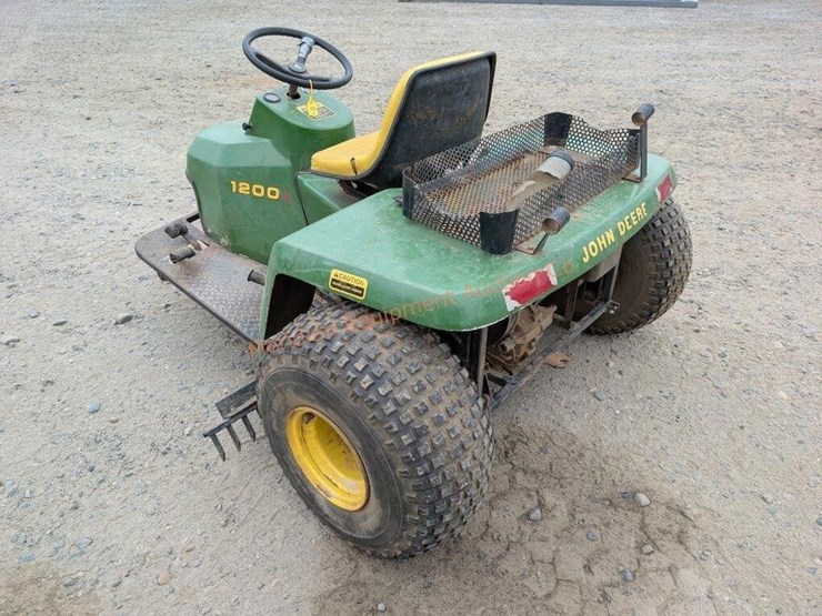 john-deere-1200-image-6