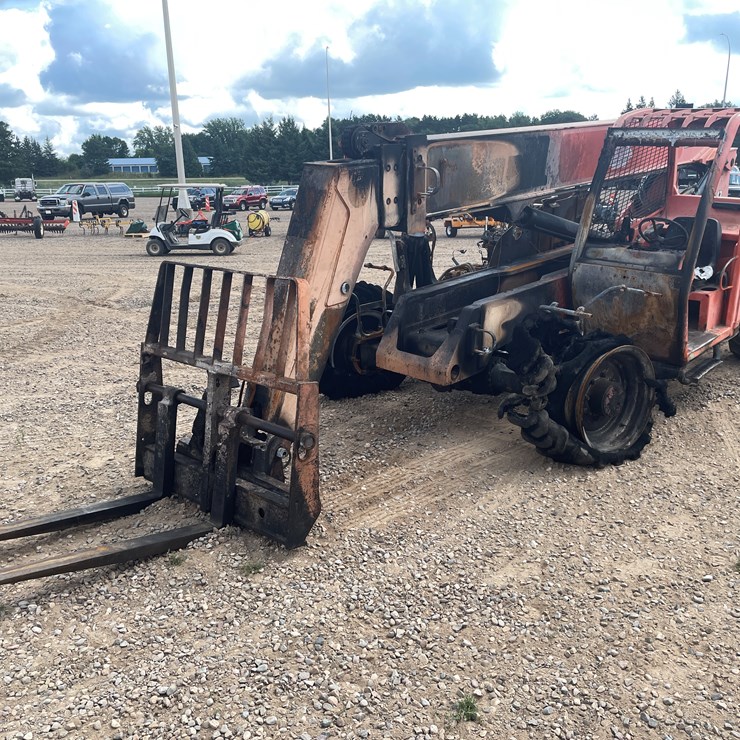 #2059 • Lull Telehandler *Non-Runner* *Fire Damage*
