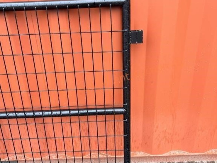 7.5'-x-48"-mesh-panel-new,-bid$-x-4-image-3