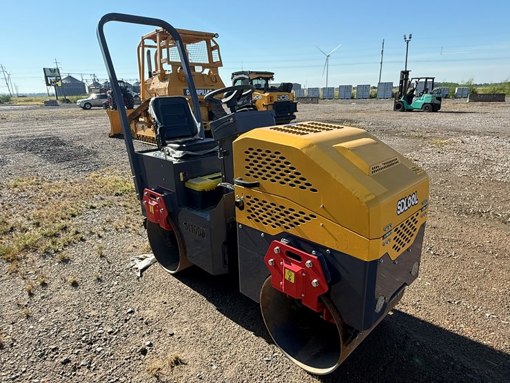 #145-•-#30306-•-2025-sdlool-sl1000-vibratory-compactor-inv#:-30306-image-3
