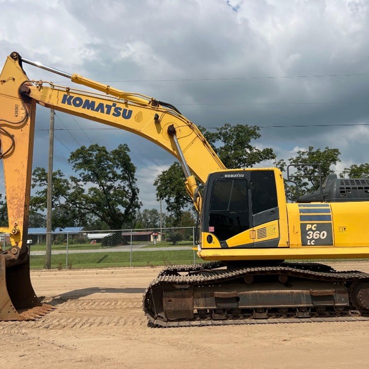 2018 KOMATSU PC360 LC-11