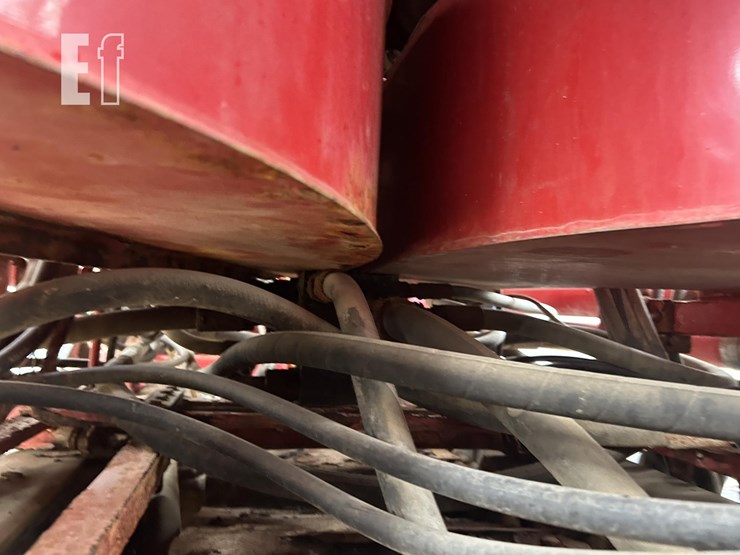 2010-case-ih-titan-3520-image-28