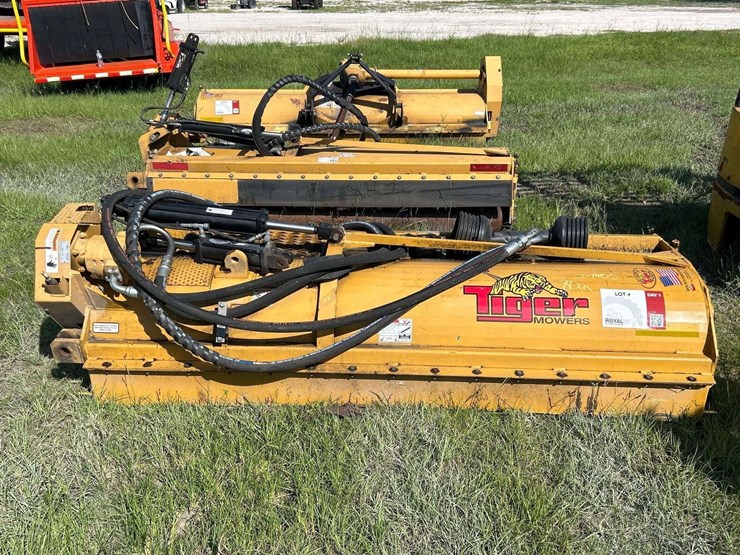 tiger-mowers-80in-super-duty-twin-flail-mower-tractor-attachment-image-6