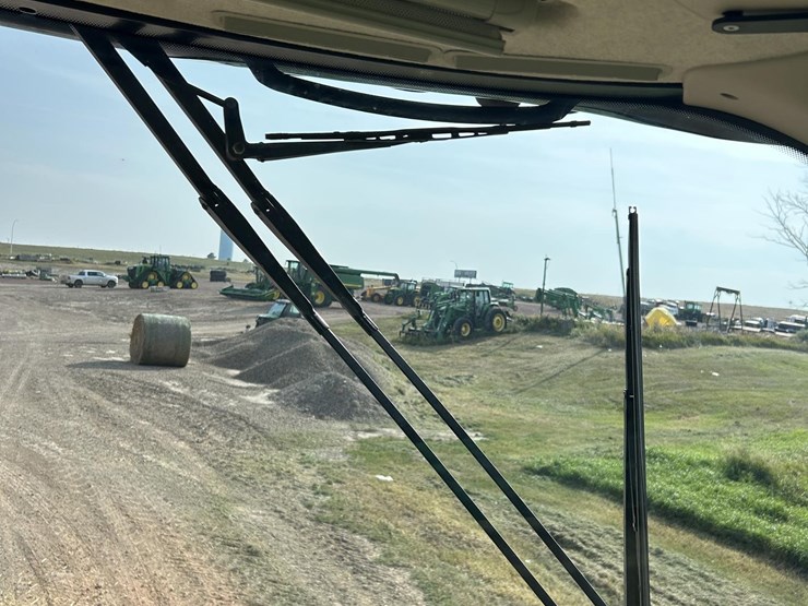 2021-john-deere-s790-image-105