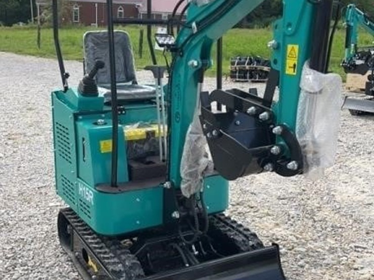 2025-cfg-h15r-mini-excavator-image-3