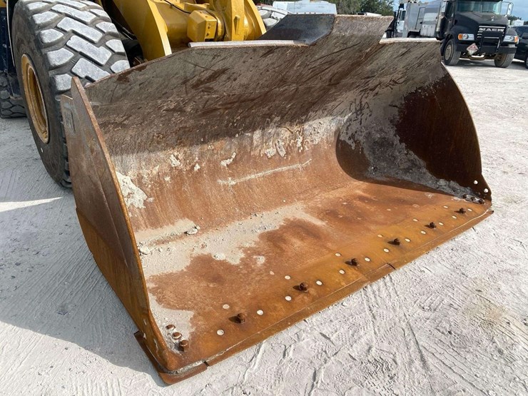 2019-caterpillar-966m-image-7