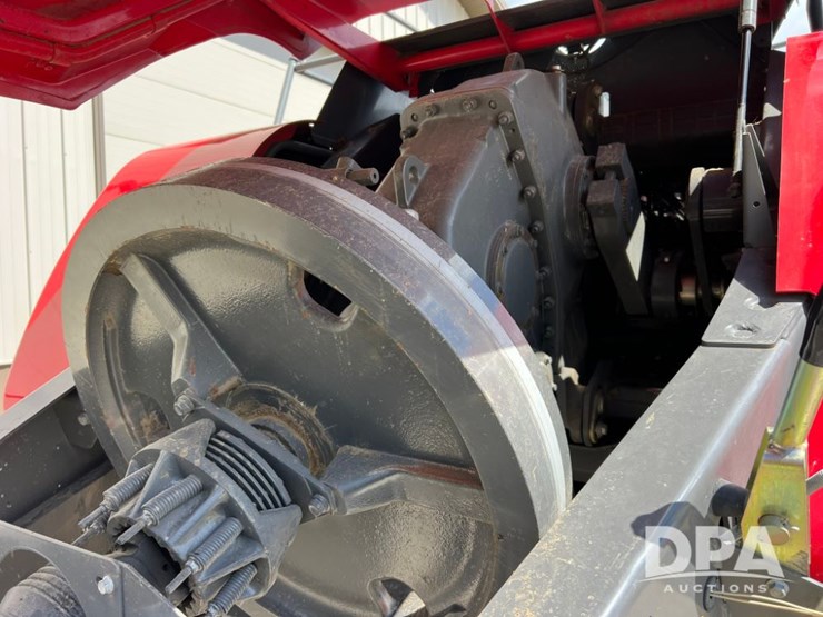 2017-massey-ferguson-2270-image-14