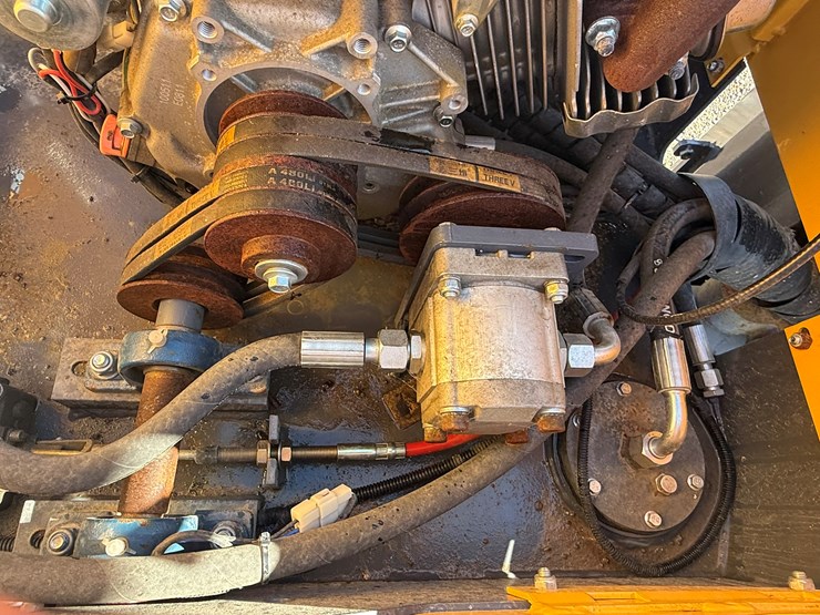 #145-•-#30306-•-2025-sdlool-sl1000-vibratory-compactor-inv#:-30306-image-9