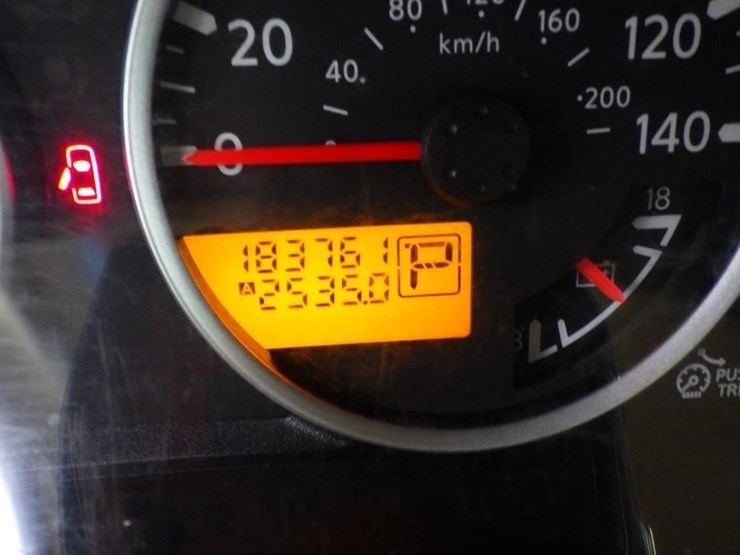 2006-nissan-pathfinder-image-14