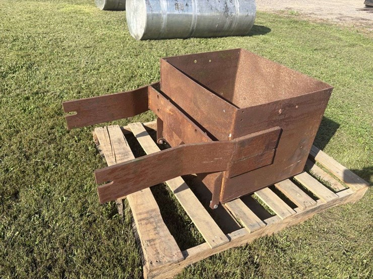 john-deere-30-image-2