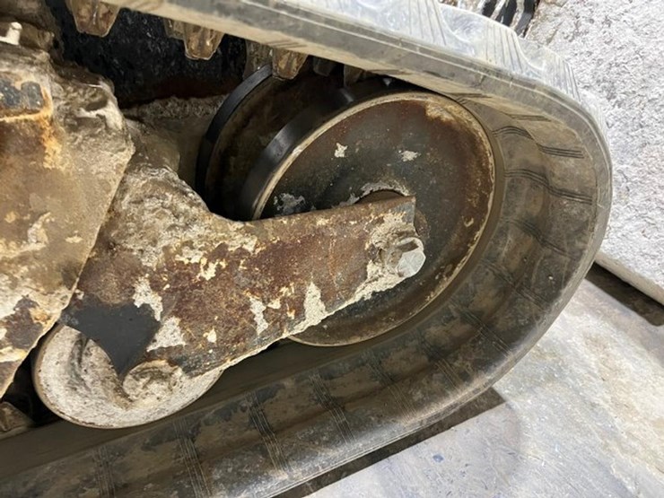 2022-bobcat-t870-image-20
