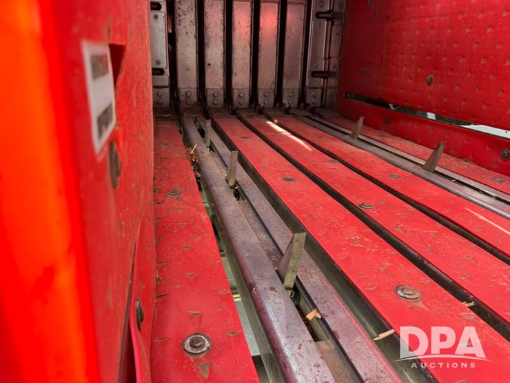 2017-massey-ferguson-2270-image-27