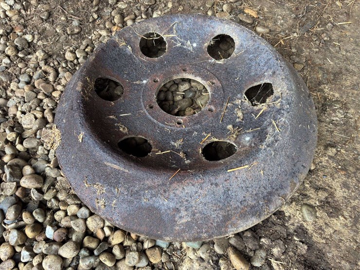 (2)-front-wheels-image-2