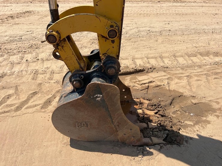 2016-caterpillar-303.5e2-cr-image-9