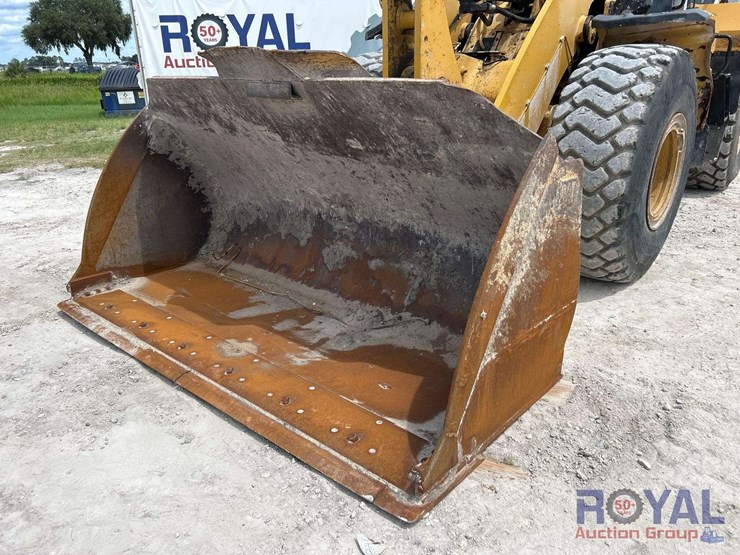 2013-caterpillar-950k-image-12