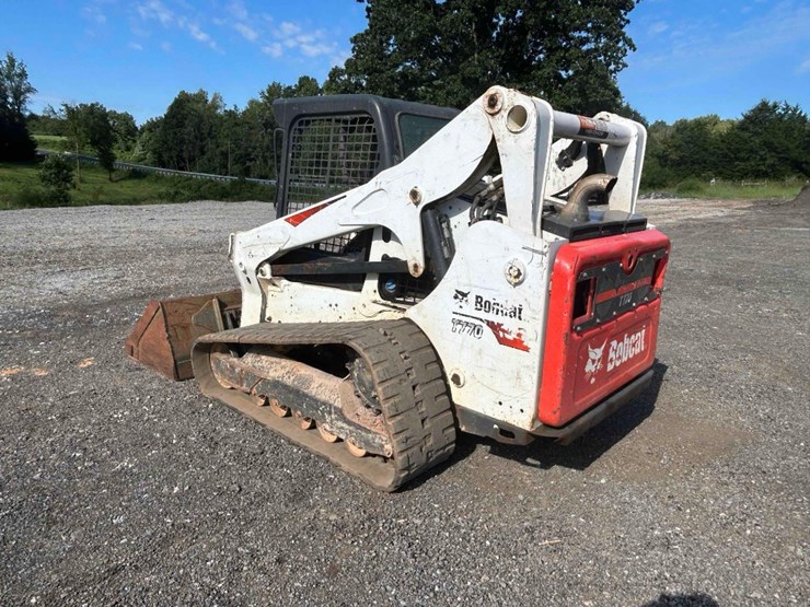 2020-bobcat-t770-image-2