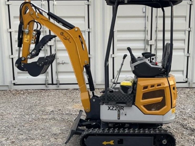 2025-cfg-xz20r-mini-excavator-image-1