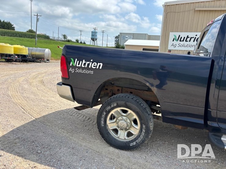 2014-dodge-ram-2500-image-31