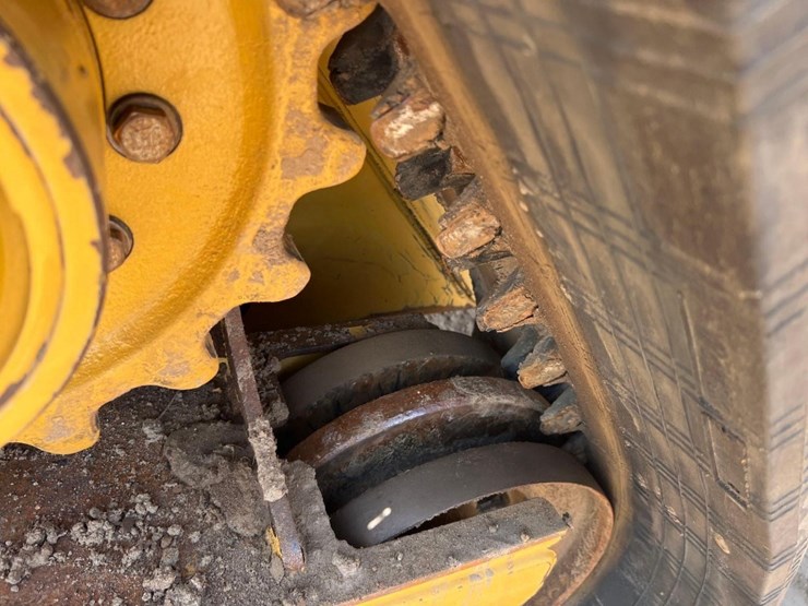 2019-caterpillar-299d2-xhp-image-10