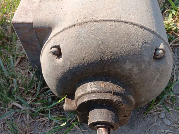 hobart-bandsaw-motor-needs-repaired-image-2