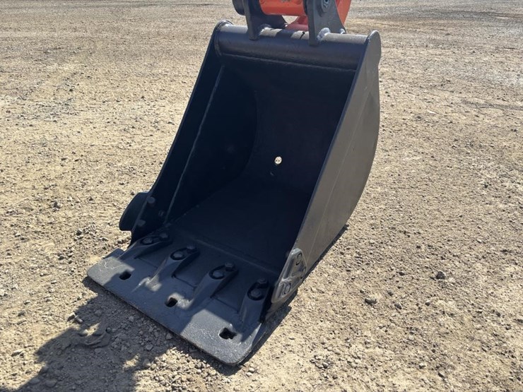 kubota-sr25-hydraulic-excavator-image-11