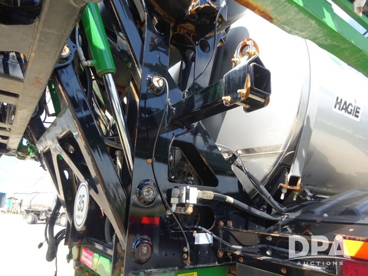 2019-john-deere-f4365-image-113