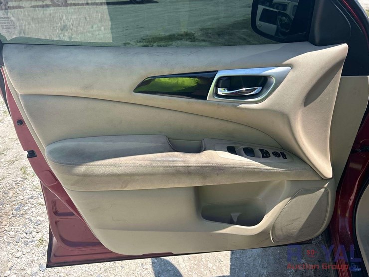 2022-chevrolet-tahoe-image-11